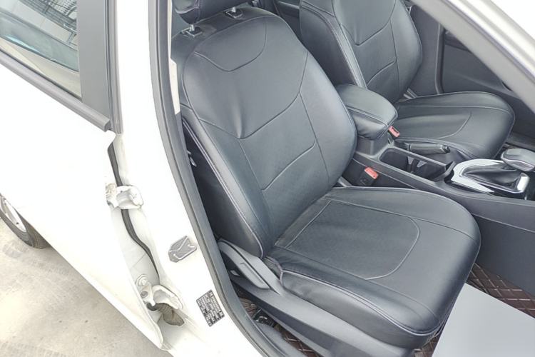 Used Ford Escort 2021 1.5L Automatic Gold Edition Right Front Seat