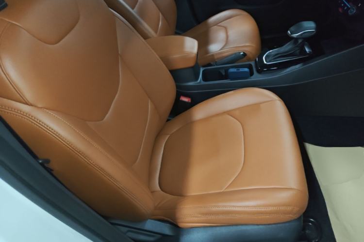 Used Ford Escort 2021 1.5L Automatic Gold Edition Right Front Seat
