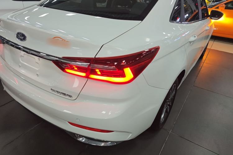 Used Ford Escort 2021 1.5L Automatic Platinum Edition Right Rear Taillight