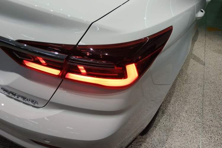 Used Ford Escort 2021 1.5L Automatic Diamond Edition Right Rear Taillight