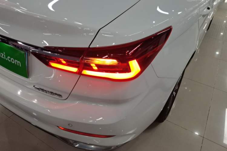 Used Ford Escort 2021 1.5L Automatic Diamond Edition Right Rear Taillight
