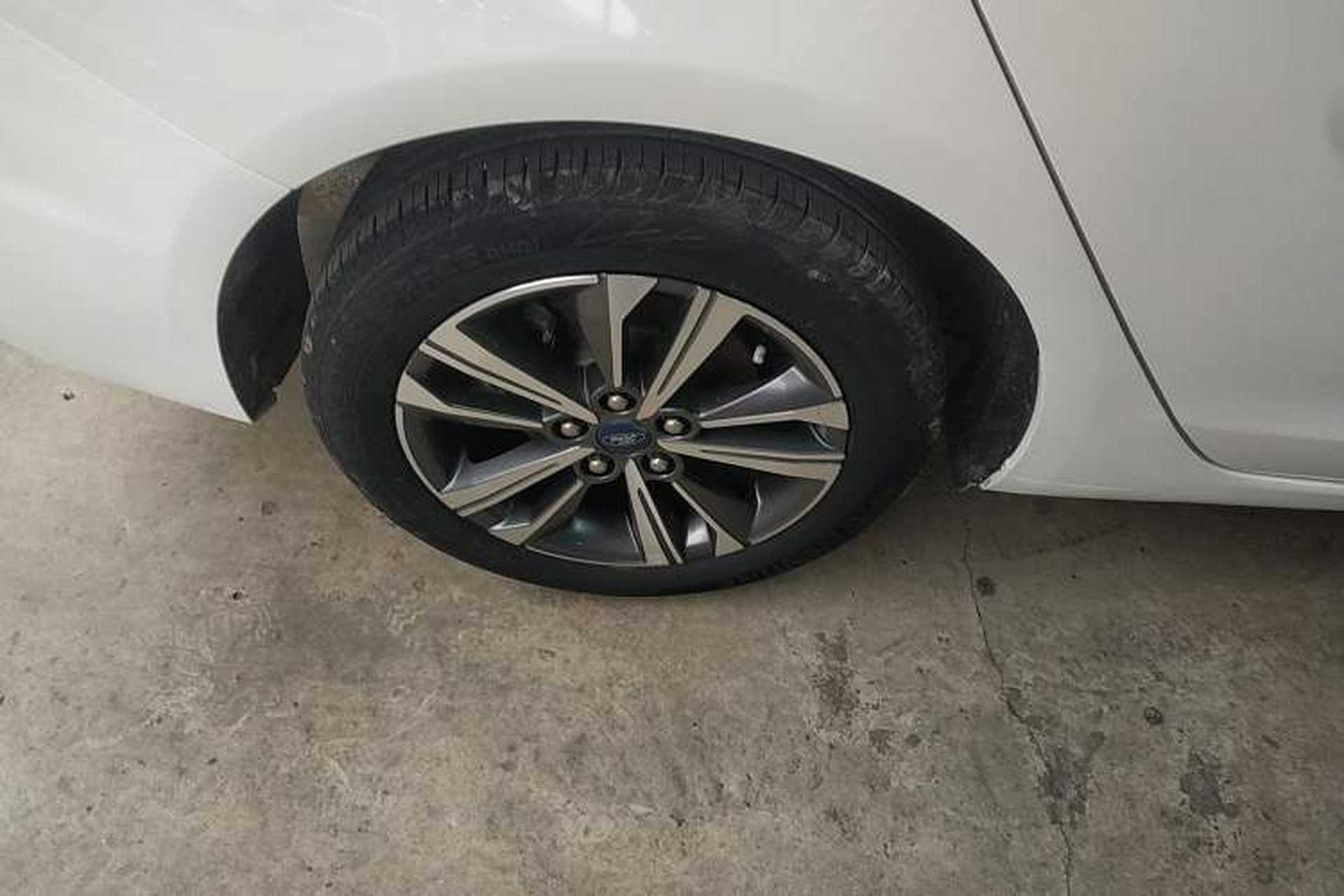 Used Ford Escort 2021 1.5L Automatic Diamond Edition Right Rear Wheel Hub