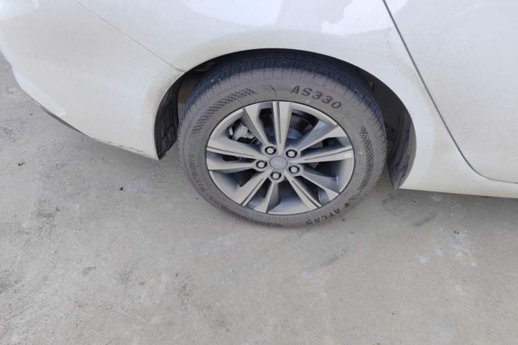 Used Ford Escort 2021 1.5L Automatic Diamond Edition Right Rear Wheel Hub