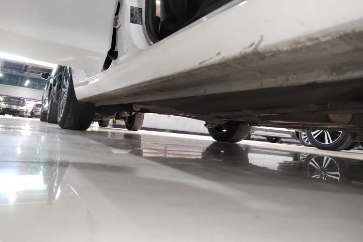 Used Ford Escort 2021 1.5L Automatic Diamond Edition Right Side Sill