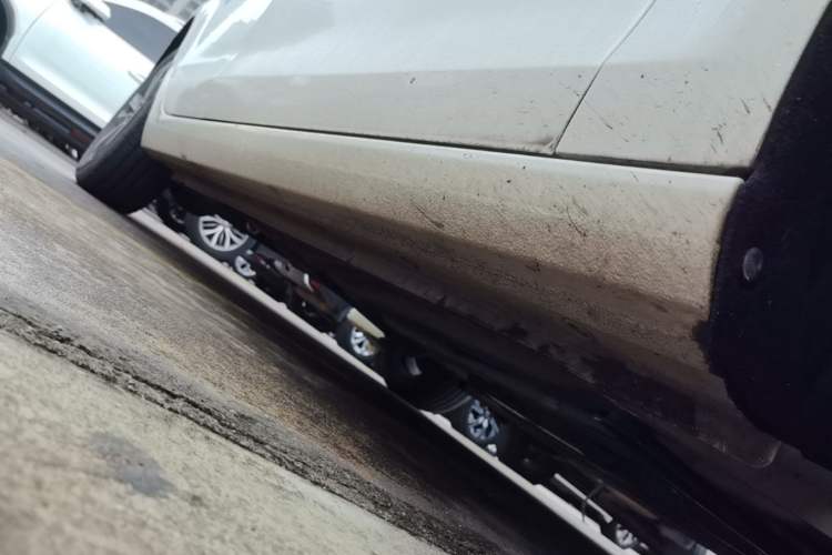 Used Ford Escort 2021 1.5L Automatic Diamond Edition Right Side Sill