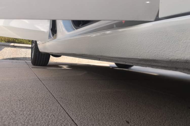 Used Ford Escort 2021 1.5L Automatic Diamond Edition Right Side Sill