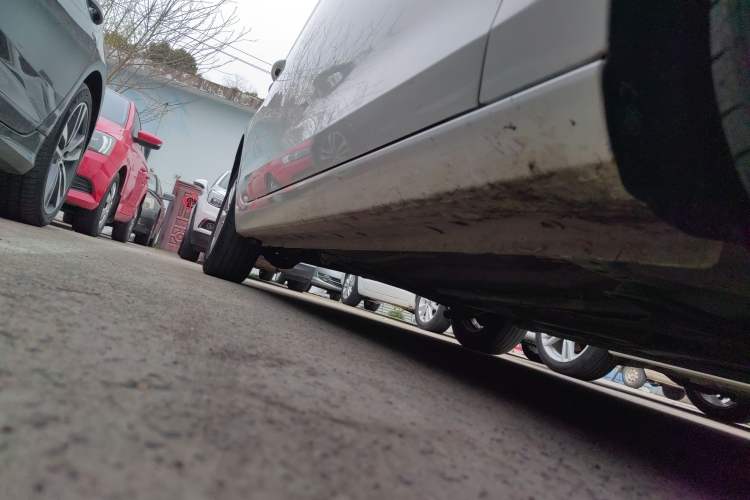 Used Ford Escort 2021 1.5L Automatic Gold Edition Right Side Sill