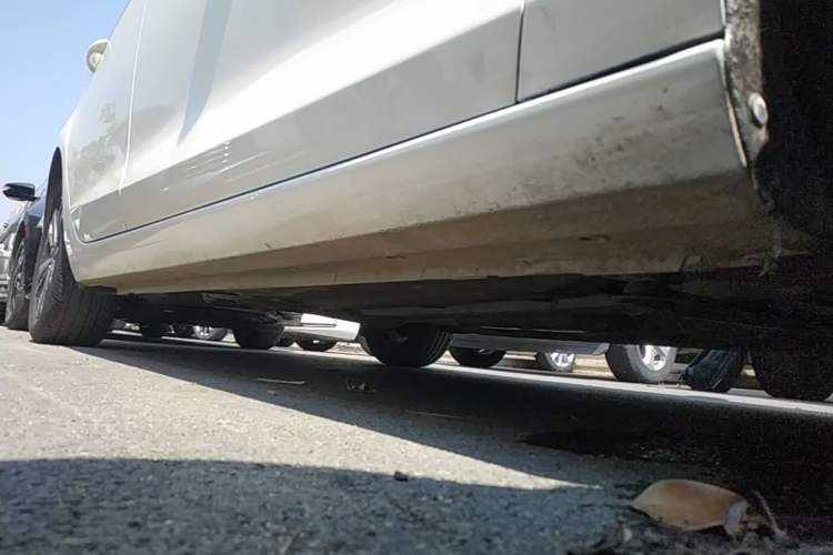 Used Ford Escort 2021 1.5L Automatic Diamond Edition Right Side Sill