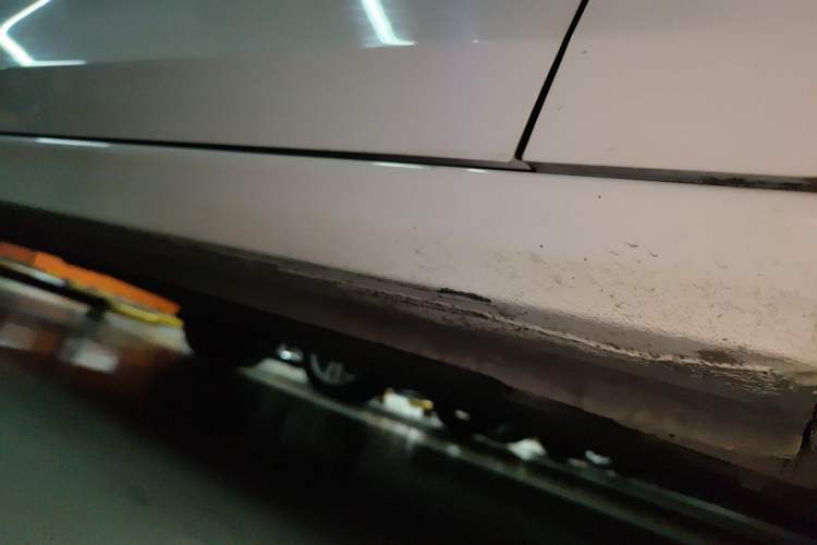 Used Ford Escort 2021 1.5L Automatic Diamond Edition Right Side Sill