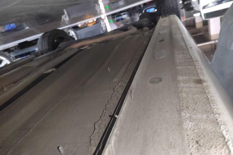 Used Ford Escort 2021 1.5L Automatic Diamond Edition Right Side Sill