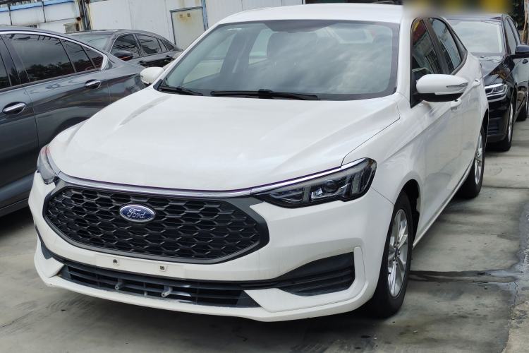 Ojetý Ford Escort 2021 1.5L Automatic Gold Edition Guazi used car, China used car export, Used car for sale, Used  cars, Cheapest cars for sale