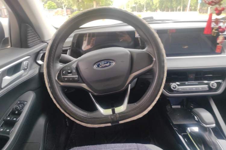 Used Ford Escort 2021 1.5L Automatic Diamond Edition Steering Wheel