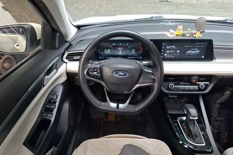 Used Ford Escort 2021 1.5L Automatic Diamond Edition Steering Wheel