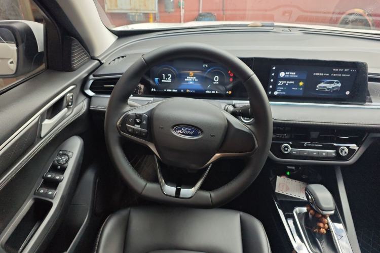 Used Ford Escort 2021 1.5L Automatic Diamond Edition Steering Wheel