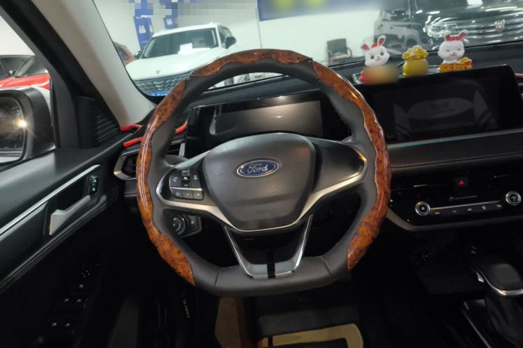 Used Ford Escort 2021 1.5L Automatic Diamond Edition Steering Wheel