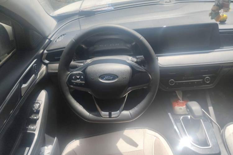 Used Ford Escort 2021 1.5L Automatic Diamond Edition Steering Wheel