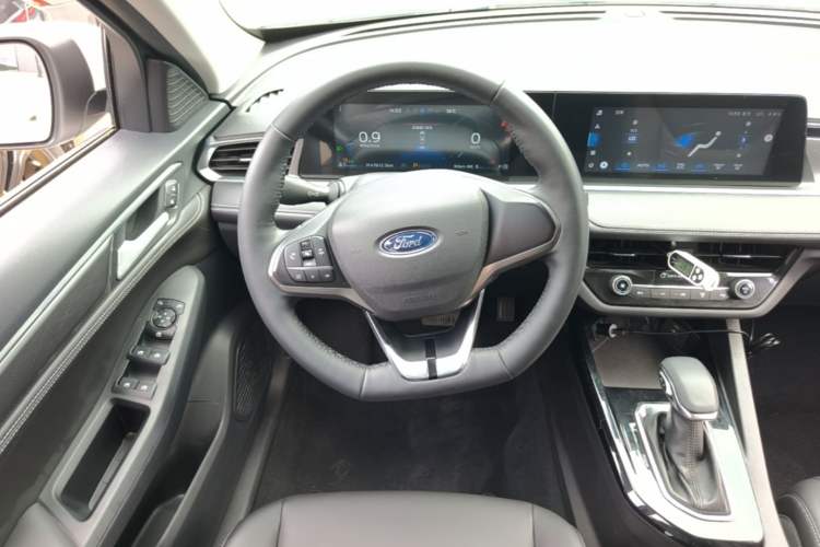 Used Ford Escort 2021 1.5L Automatic Diamond Edition Steering Wheel