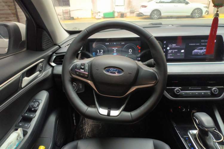 Used Ford Escort 2021 1.5L Automatic Diamond Edition Steering Wheel
