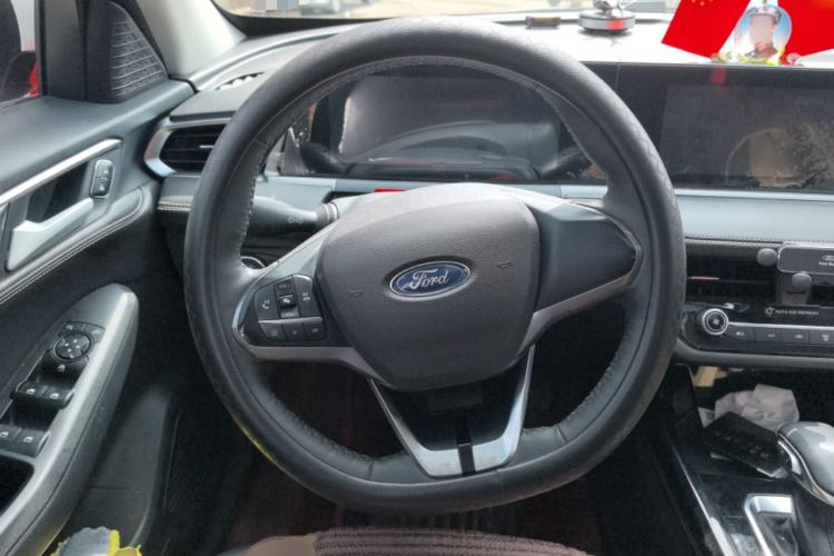 Used Ford Escort 2021 1.5L Automatic Diamond Edition Steering Wheel
