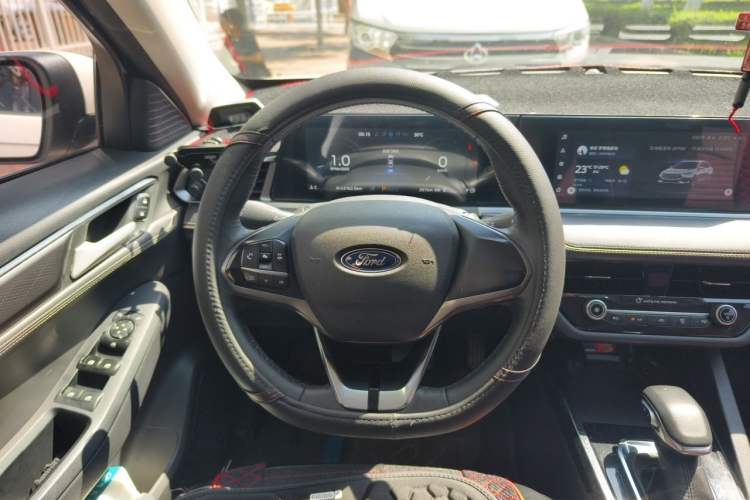 Used Ford Escort 2021 1.5L Automatic Diamond Edition Steering Wheel