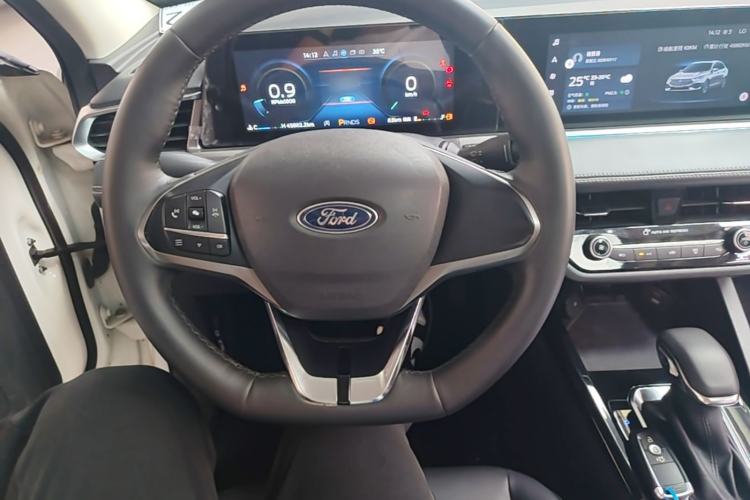 Used Ford Escort 2021 1.5L Automatic Diamond Edition Steering Wheel