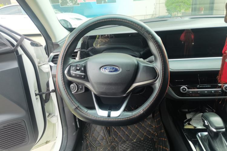 Used Ford Escort 2021 1.5L Automatic Diamond Edition Steering Wheel