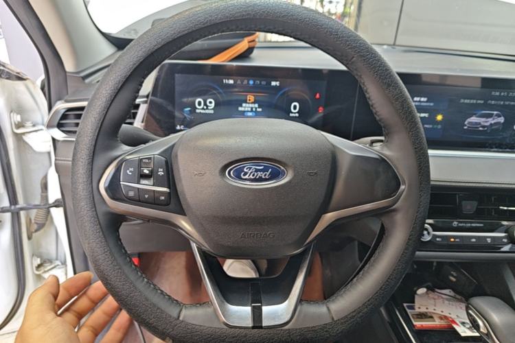 Used Ford Escort 2021 1.5L Automatic Diamond Edition Steering Wheel