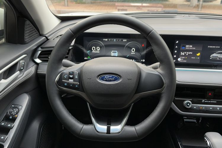 Used Ford Escort 2021 1.5L Automatic Diamond Edition Steering Wheel