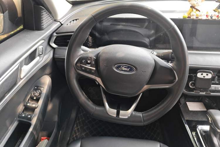 Used Ford Escort 2021 1.5L Automatic Diamond Edition Steering Wheel