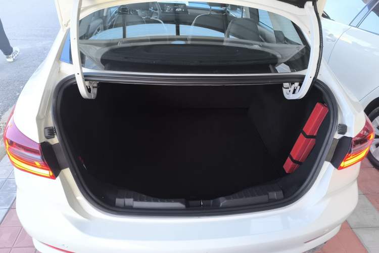 Used Ford Escort 2021 1.5L Automatic Diamond Edition Trunk