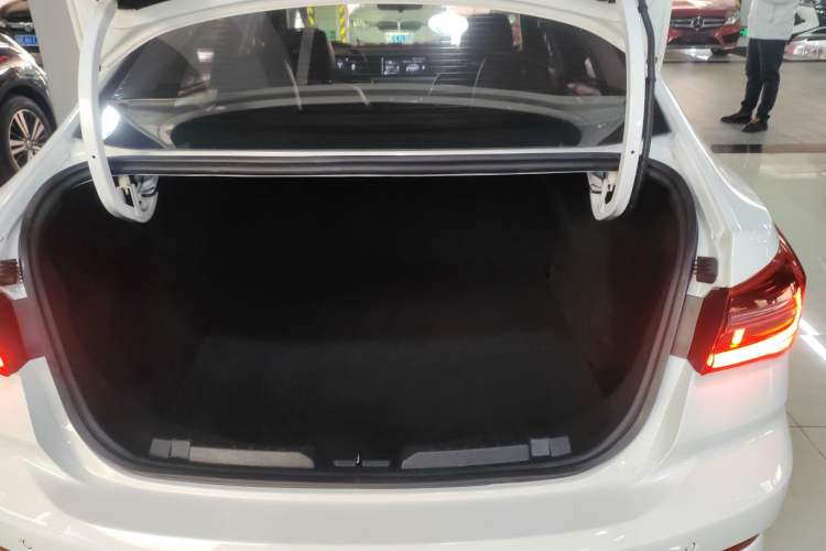 Used Ford Escort 2021 1.5L Automatic Diamond Edition Trunk