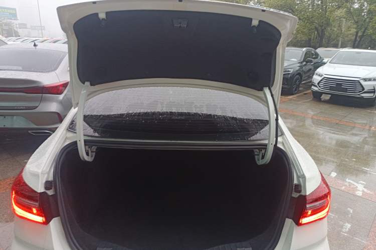 Used Ford Escort 2021 1.5L Automatic Diamond Edition Trunk