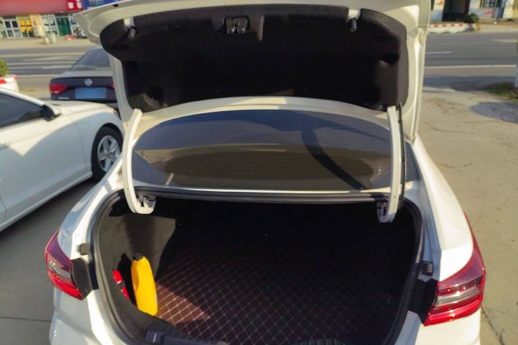 Used Ford Escort 2021 1.5L Automatic Diamond Edition Trunk