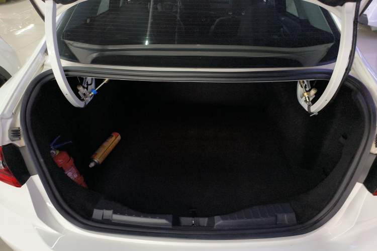 Used Ford Escort 2021 1.5L Automatic Diamond Edition Trunk