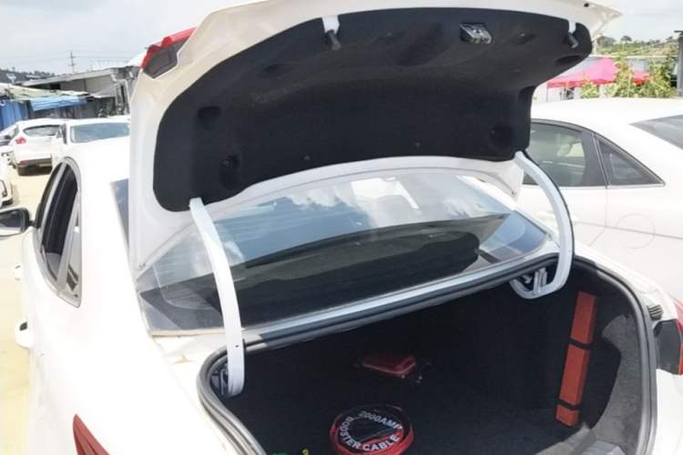 Used Ford Escort 2021 1.5L Automatic Diamond Edition Trunk