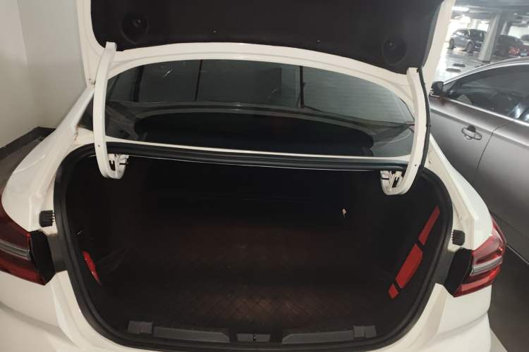 Used Ford Escort 2021 1.5L Automatic Diamond Edition Trunk