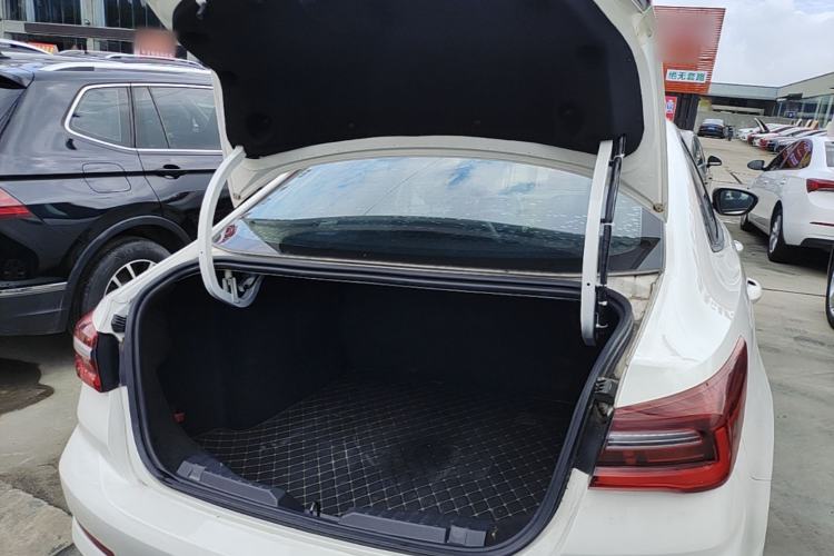 Used Ford Escort 2021 1.5L Automatic Gold Edition Trunk