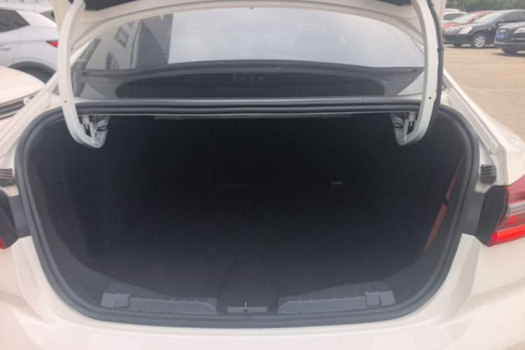 Used Ford Escort 2021 1.5L Automatic Diamond Edition Trunk