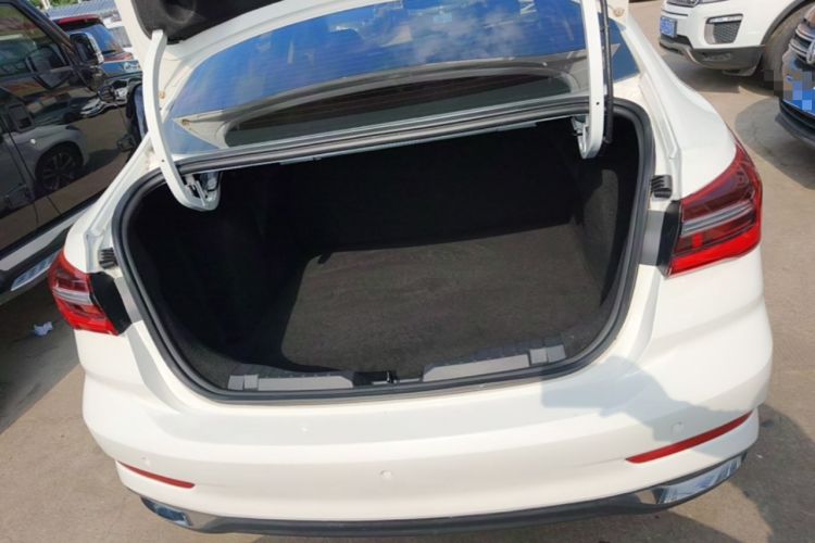 Used Ford Escort 2021 1.5L Automatic Diamond Edition Trunk