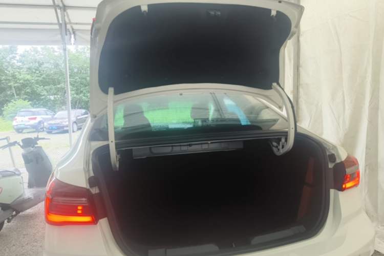 Used Ford Escort 2021 1.5L Automatic Diamond Edition Trunk