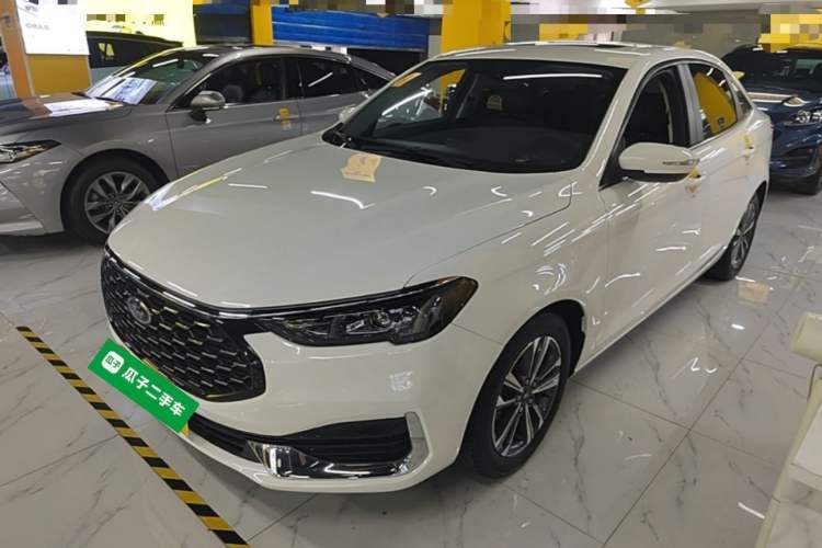 Used Ford Escort 2021 1.5L Automatic Diamond Edition Guazi used car, China used car export, Used car for sale, Used cars, Cheapest cars for sale