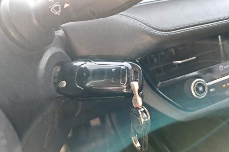 Used Ford Escort 2021 1.5L Automatic Platinum Edition Vehicle Key