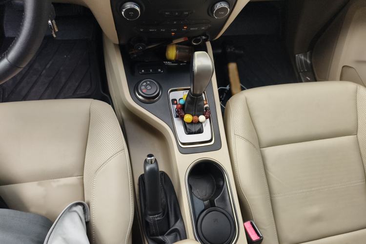 Used Ford Everest 2016 2.0T Gasoline Automatic 4x4 Luxury Edition Gear Lever