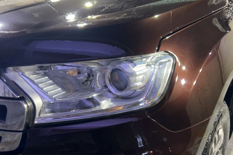Used Ford Everest 2016 2.0T Gasoline Automatic 4x4 Luxury Edition Left Front Headlight
