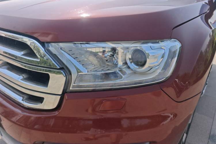 Used Ford Everest 2016 2.0T Gasoline Automatic 4x4 Flagship Edition Exterior 10