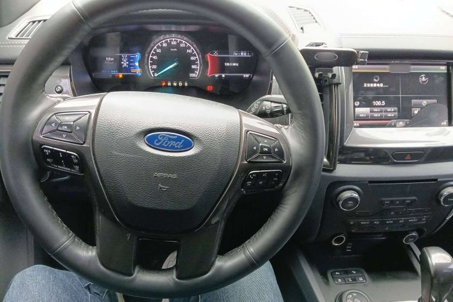 Used Ford Everest 2016 2.0T Gasoline Automatic 4x4 Flagship Edition Interior 2