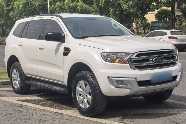 Used Ford Everest 2017 2.0T Gasoline Automatic 4x4 Elite Edition 5 Seats Exterior 2