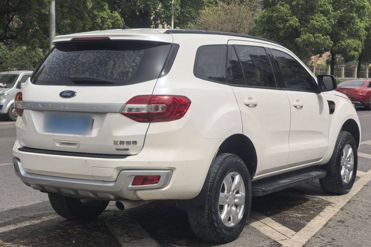 Used Ford Everest 2017 2.0T Gasoline Automatic 4x4 Elite Edition 5 Seats Exterior 4