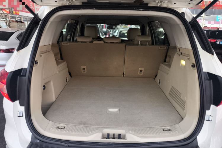 Used Ford Everest 2017 2.0T Gasoline Automatic 4x4 Elite Edition 5 Seats Trunk
