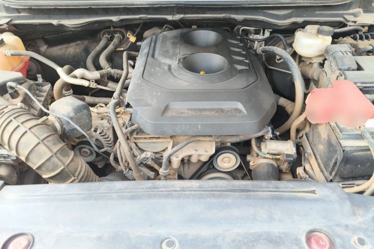 Used Ford Everest 2016 2.0T Gasoline Automatic 4x4 Flagship Edition Engine Bay